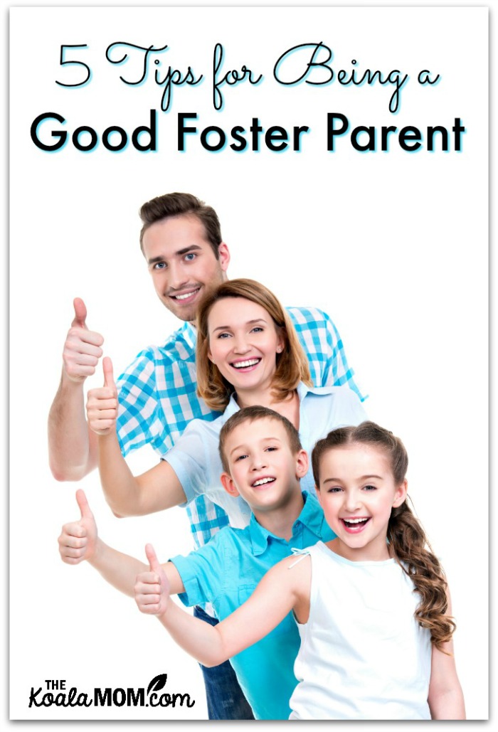 5 Tips for Being a Good Foster Parent (two parents and two kids with thumbs up)