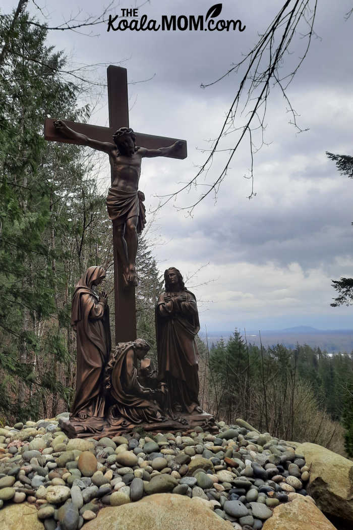 Thirteenth station and a view of the valley.